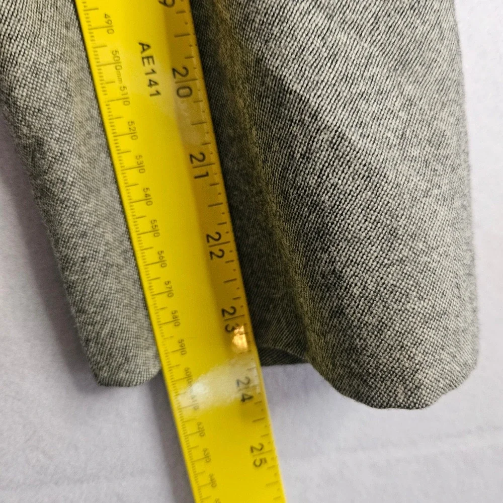 Hugo Boss Grey Virgin Wool Blazer 42R Made in Germany Tataglia Chicago SportCoat